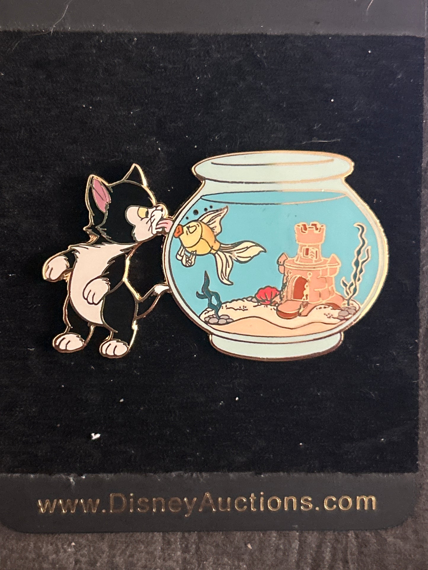 Disney Auctions Figaro and Cleo Fish Bowl Pinocchio