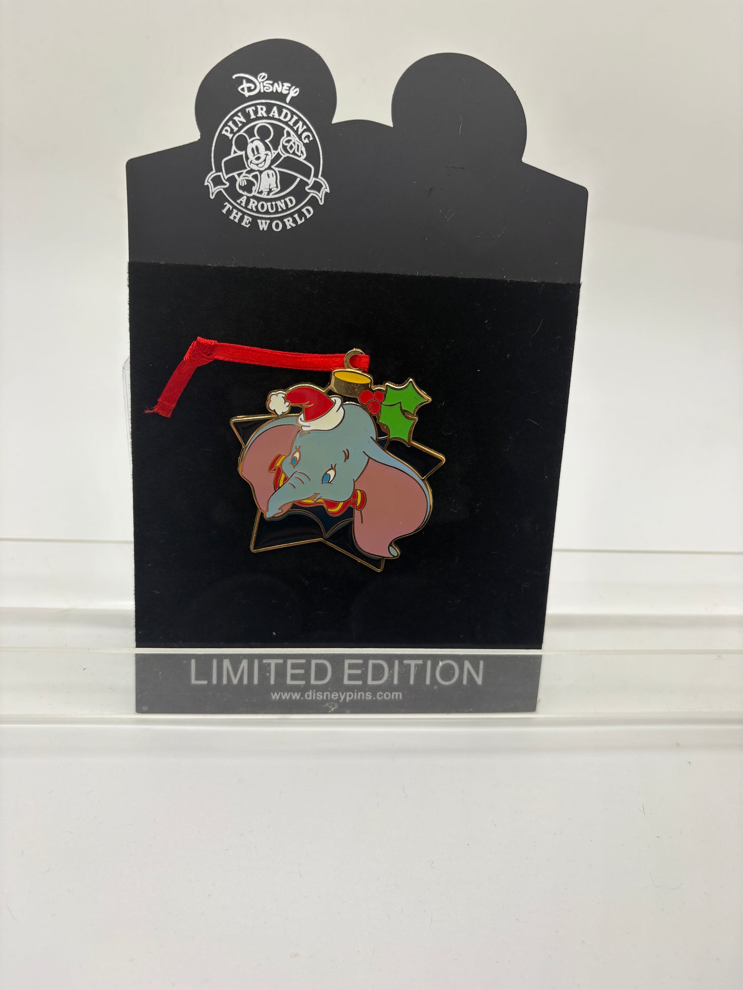 Stained Glass Ornament Dumbo