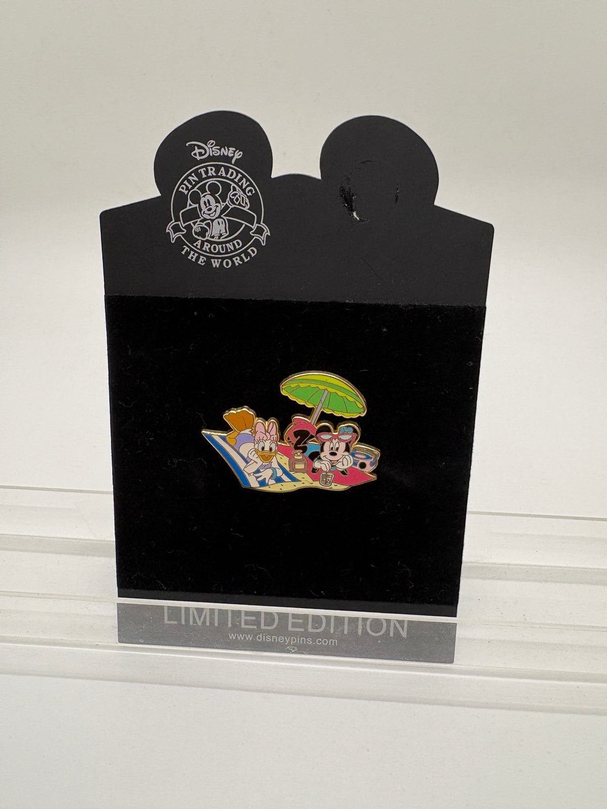 Beach Towels & Umbrella Minnie & Daisy Vacation