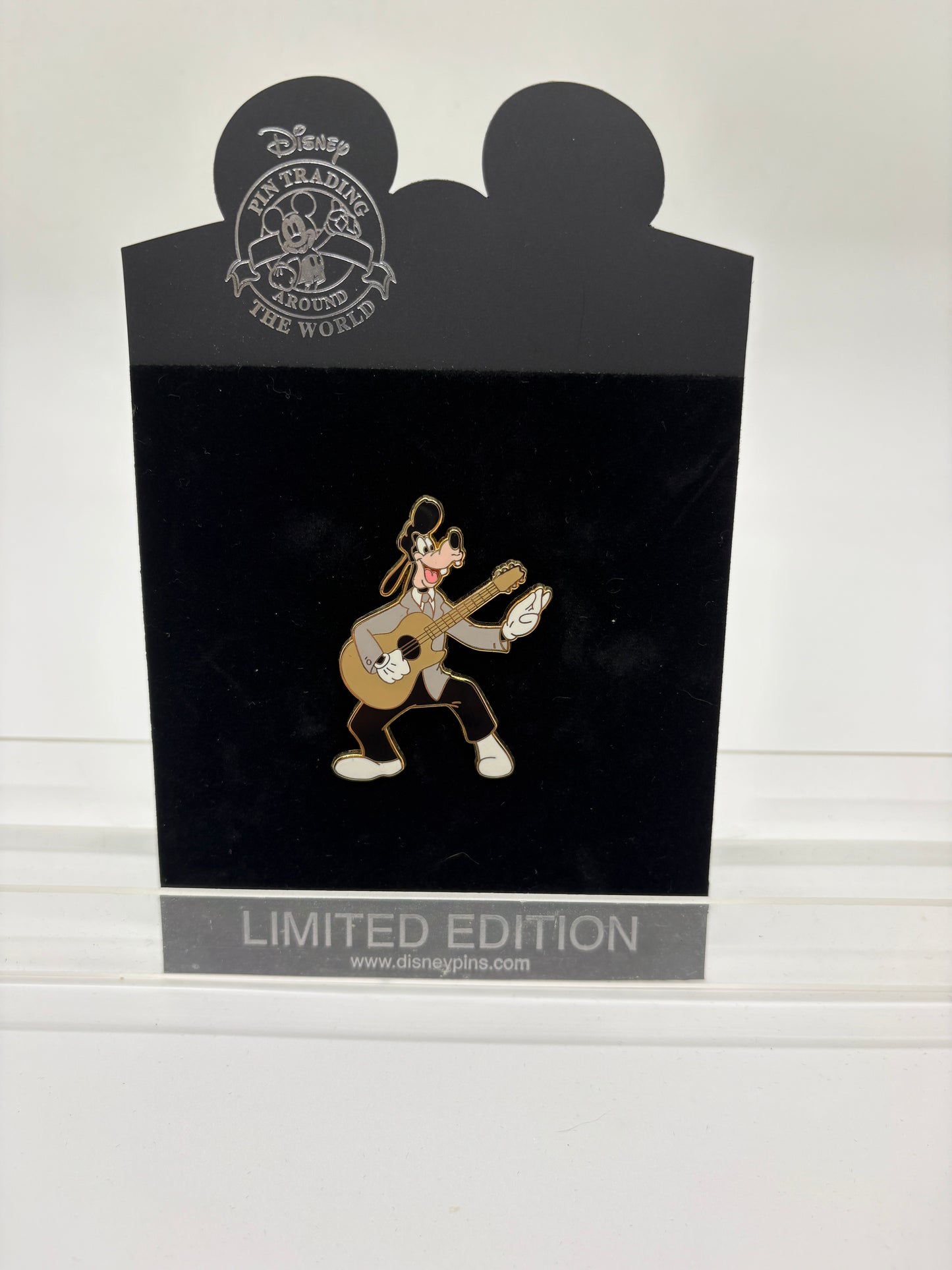 Rock and Roll Goofy as Elvis