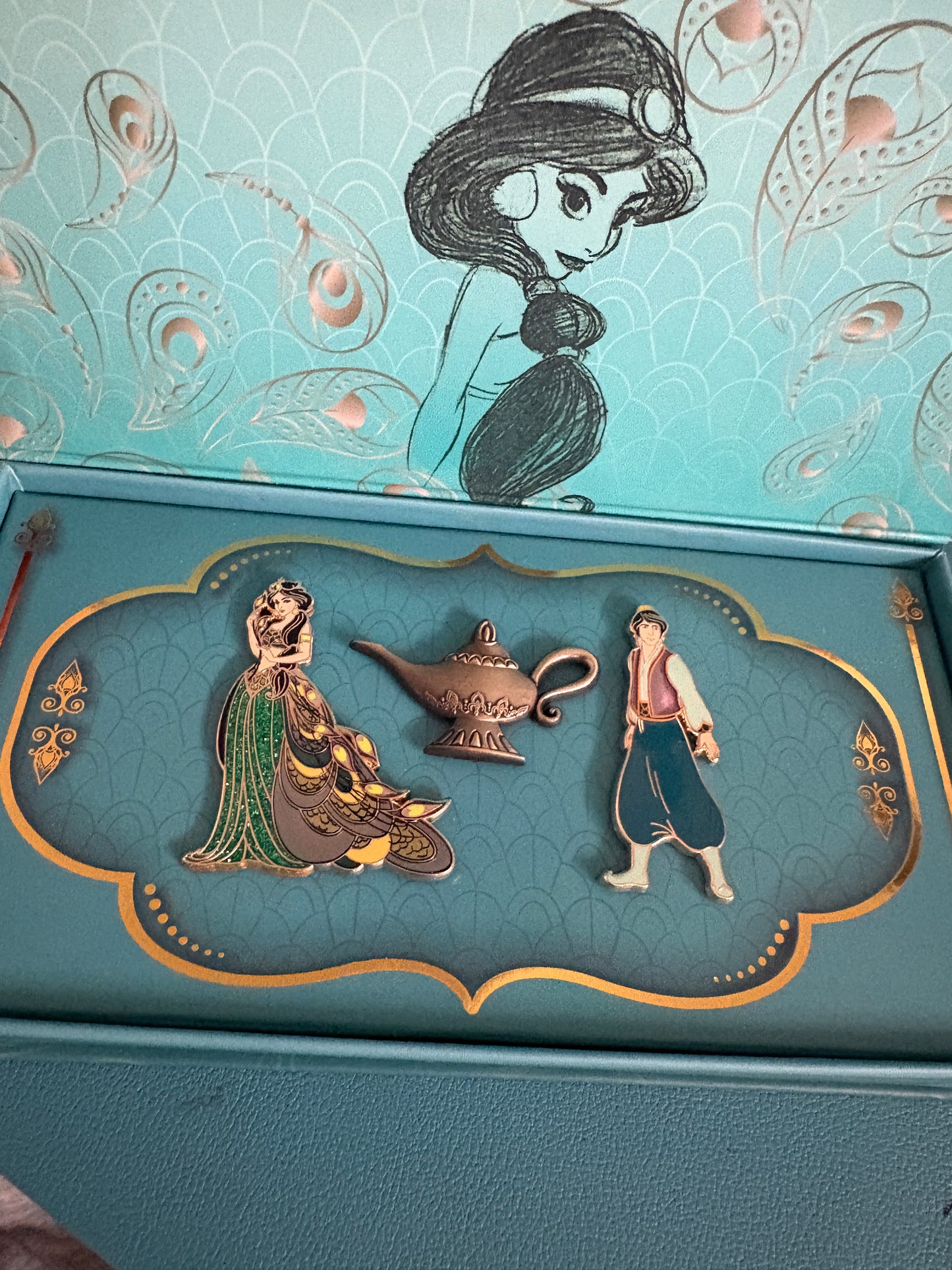 Art of Jasmine 3 Pin Set