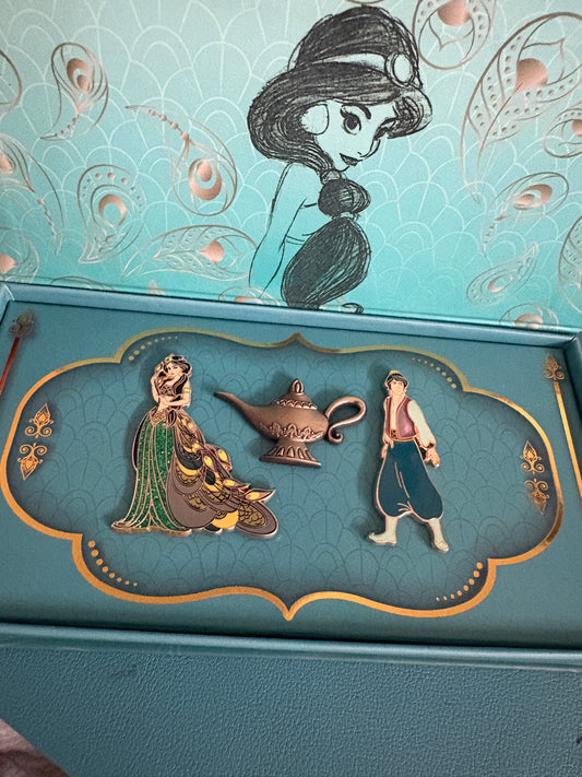Art of Jasmine 3 Pin Set