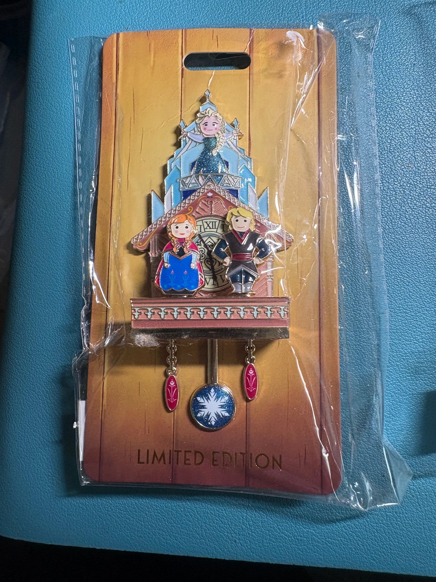 Cuckoo Clock Frozen