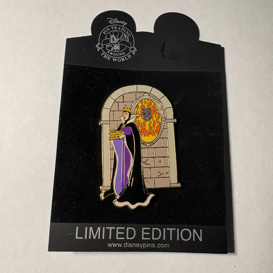 Evil Queen & Magic Mirror Jumbo